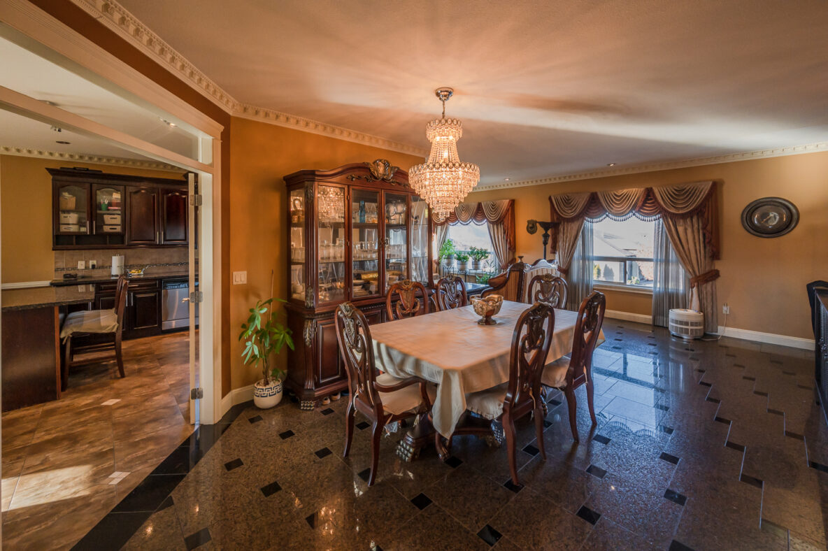 SOLD! 2388 Wiltse Drive 5000 SQFT Luxury Home Penticton Realtors