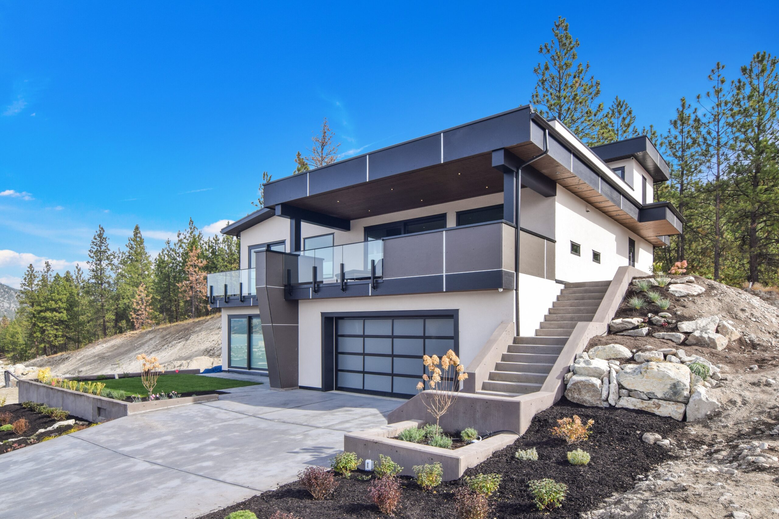 SOLD! Extraordinary HighEnd Contemporary Home 2776 Hawthorn Drive